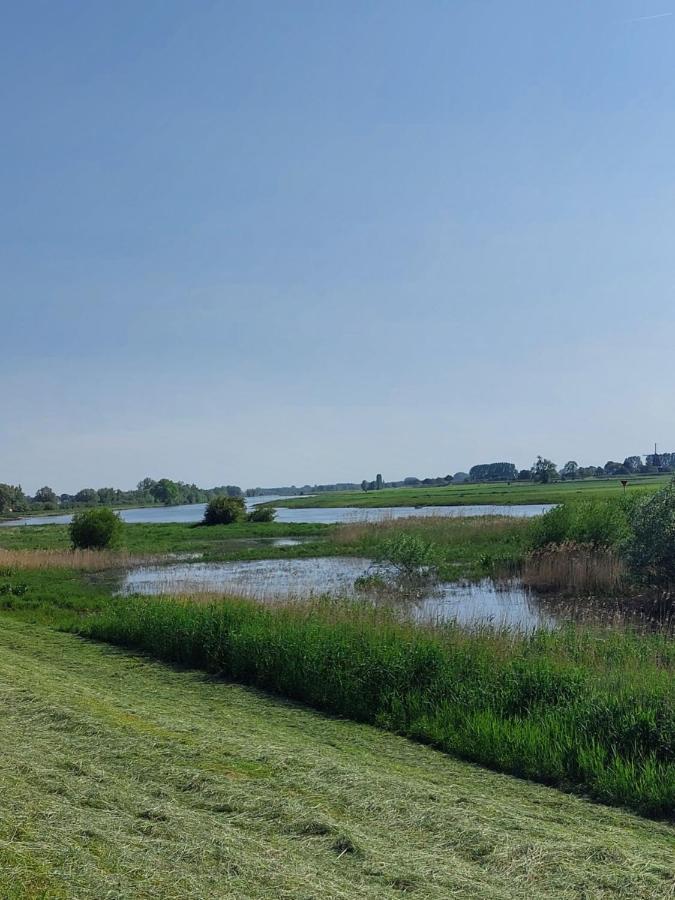 Boerderijkamer De Hooizolder Wijhe Luaran gambar